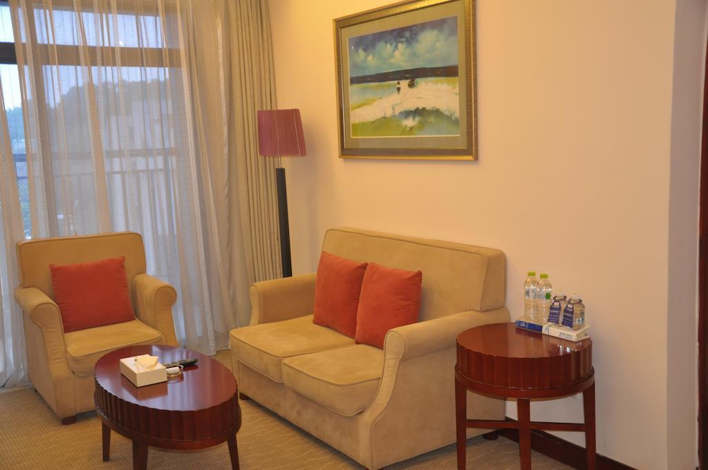 Starway Hotel Silver Ζουχάι Δωμάτιο φωτογραφία